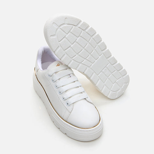 Patikë ngjyrë e bardhë