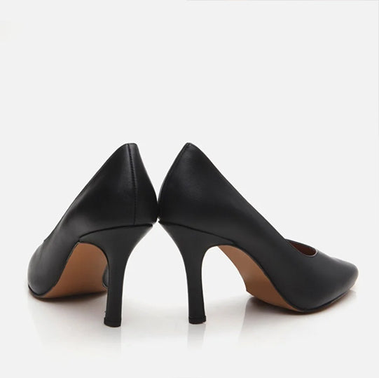 Stileto lëkurë origjinale ngjyrë e zezë