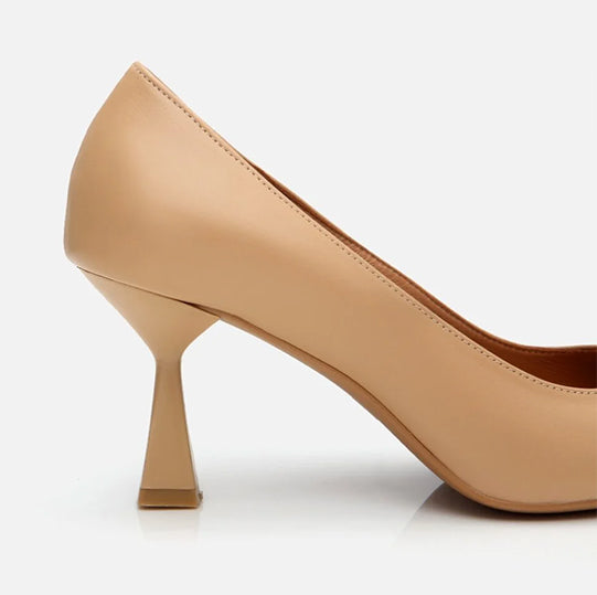 Stileto lëkurë origjinale ngjyrë nude