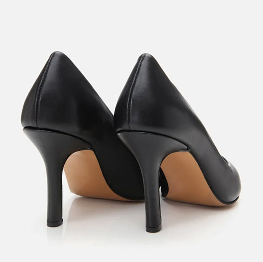 Stileto lëkurë origjinale ngjyrë e zezë