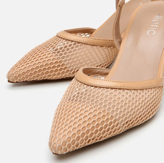 Stileto ngjyrë nude