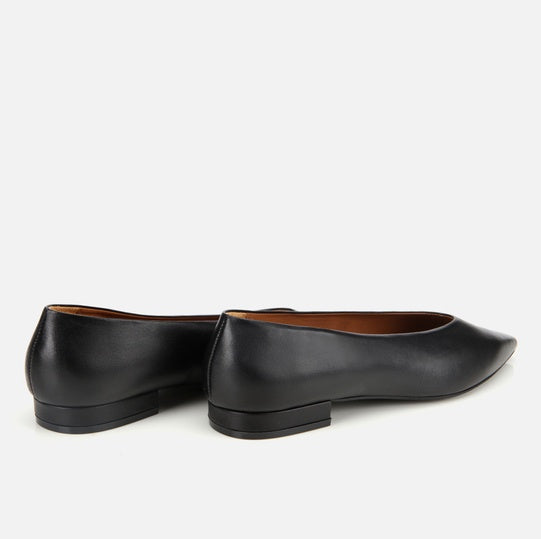 Balerinë lëkurë origjinale ngjyrë e zezë