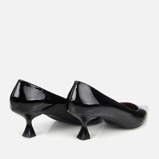 Stileto lëkurë origjinale ngjyrë e zezë