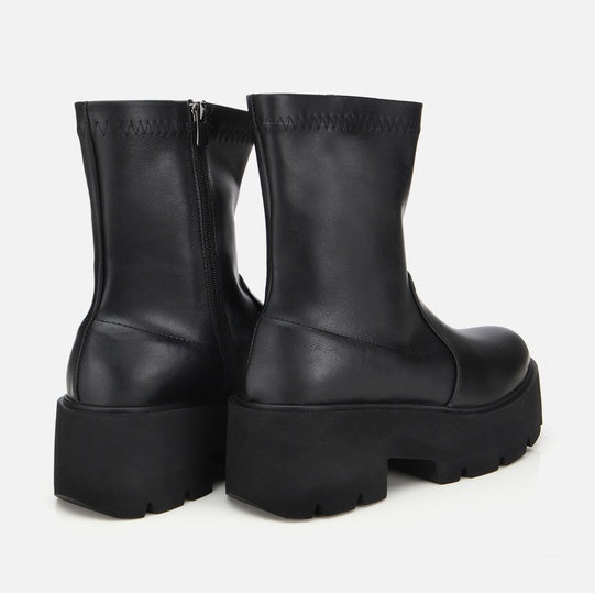 Gjysëm çizme lëkurë origjinale ngjyrë e zezë