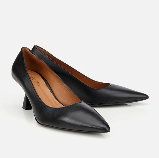 Stileto lëkurë origjinale ngjyrë e zezë