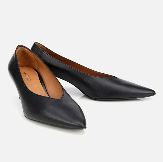 Stileto lëkurë origjinale ngjyrë e zezë