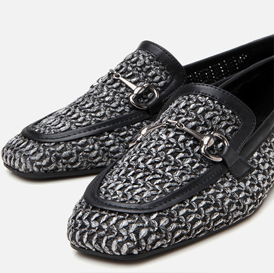 Këpucë elegante ngjyrë e zezë