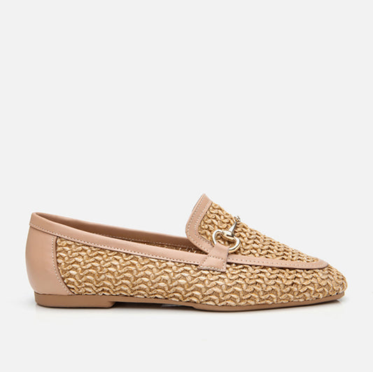 Këpucë elegante ngjyrë ari