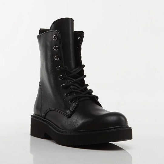 Gjysëm çizme lëkurë origjinale ngjyrë e zezë