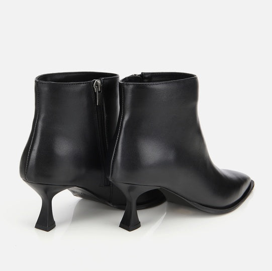 Gjysëm çizme lëkurë origjinale ngjyrë e zezë