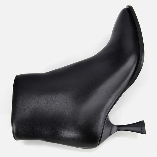 Gjysëm çizme lëkurë origjinale ngjyrë e zezë