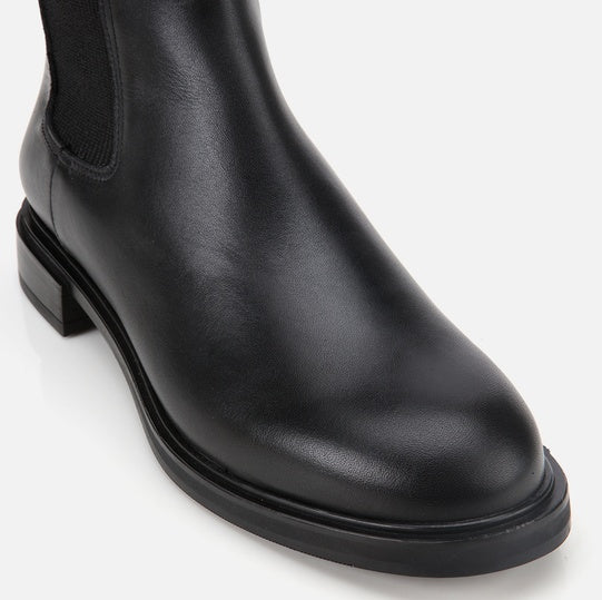 Gjysëm çizme lëkurë origjinale ngjyrë e zezë