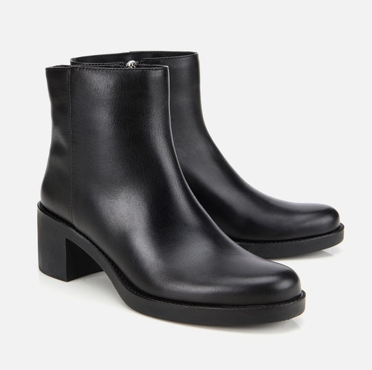 Gjysëm çizme lëkurë origjinale ngjyrë e zezë