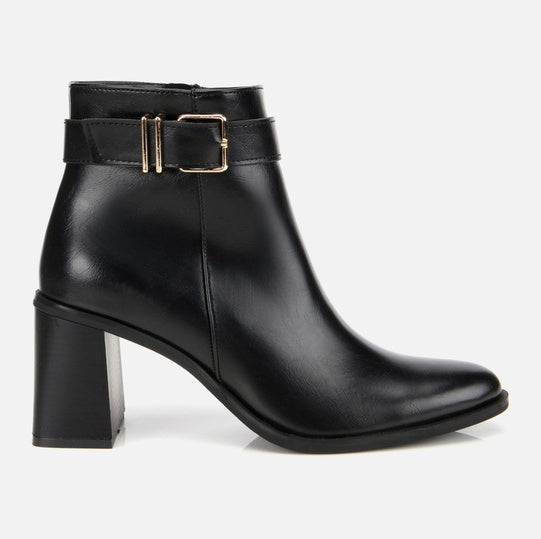 Gjysëm çizme ngjyrë e zezë