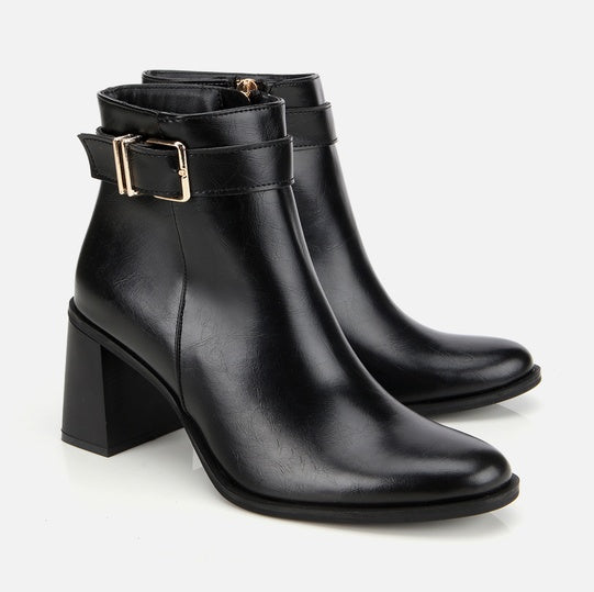 Gjysëm çizme ngjyrë e zezë