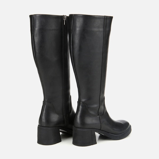 Çizme e gjatë ngjyrë e zezë