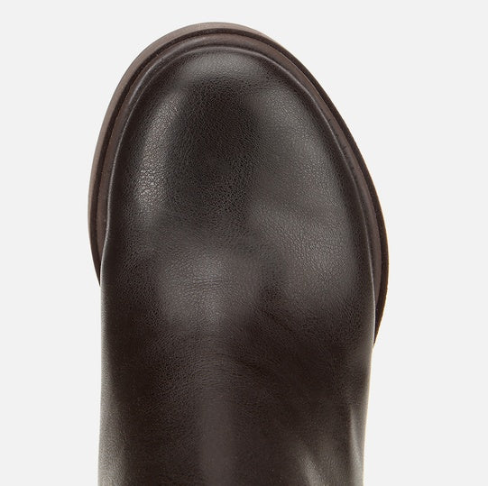 Çizme e gjatë ngjyrë kafe