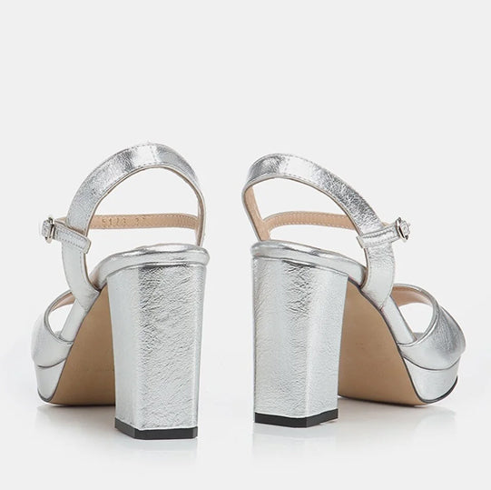 Sandale ngjyrë silver