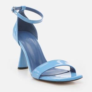 Sandale ngjyrë e kaltërt