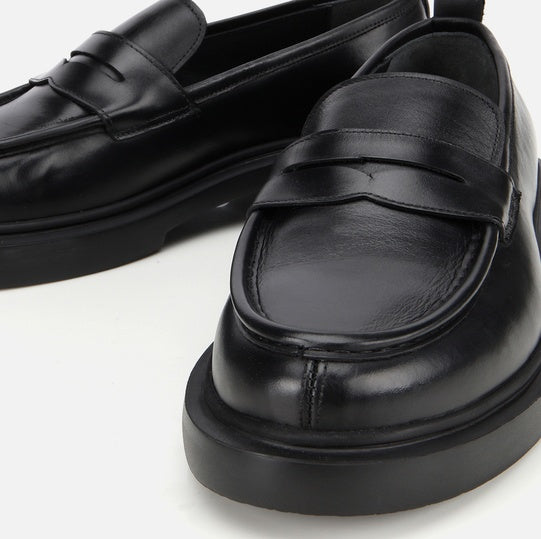 Lëkurë origjinale ngjyrë e zezë