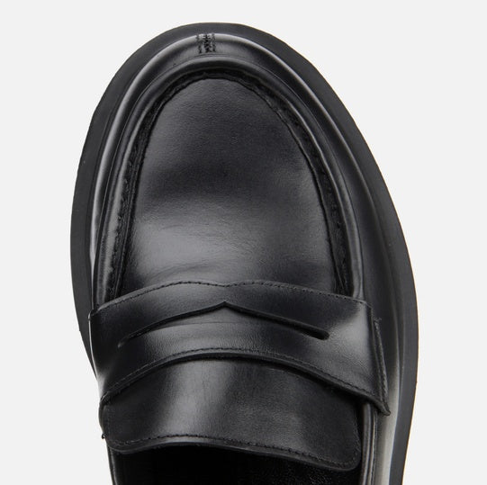 Lëkurë origjinale ngjyrë e zezë