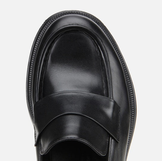 Lëkurë origjinale ngjyrë e zezë