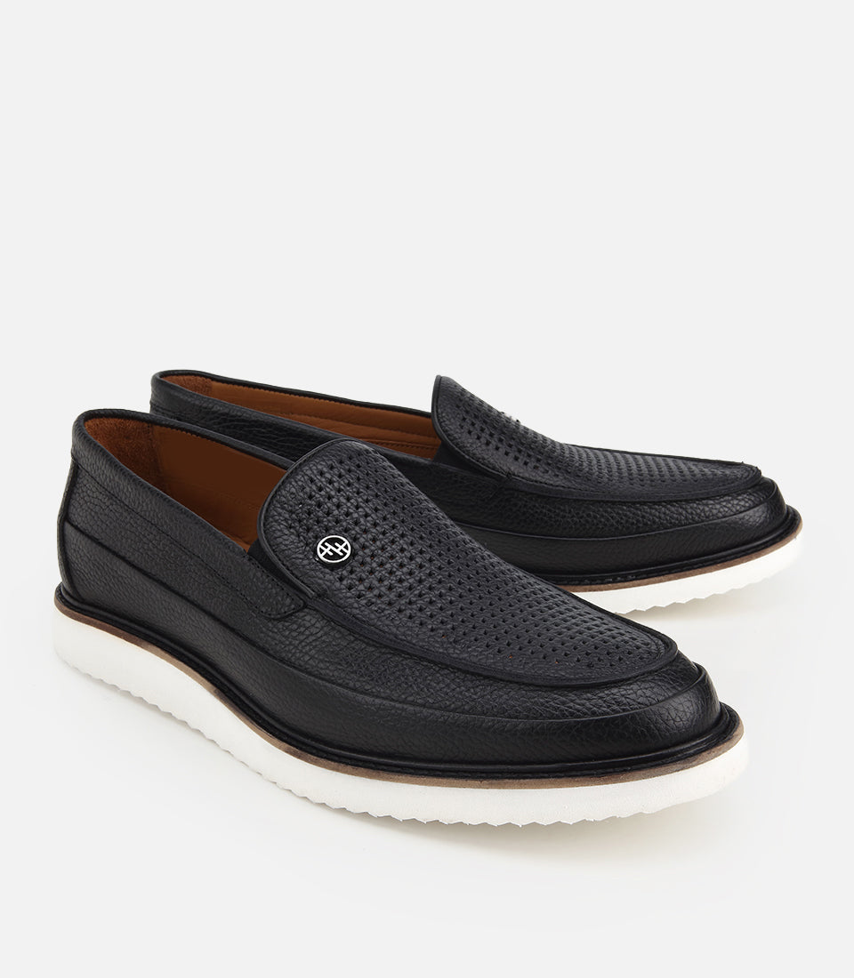Loafer Burrash e Zezë - anash