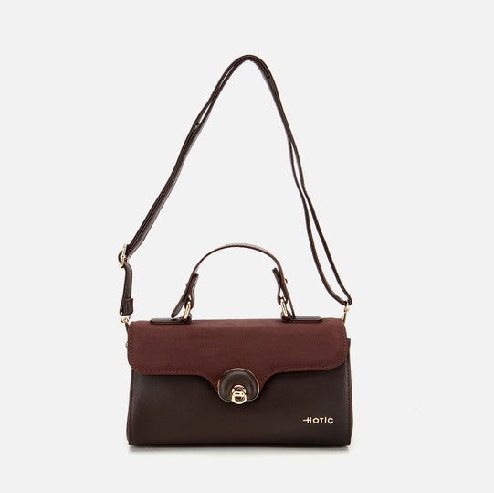 Çantë ngjyrë kafe