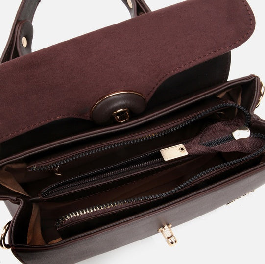 Çantë ngjyrë kafe